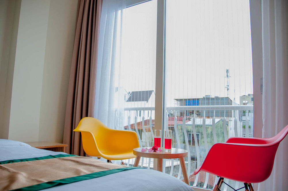 Camila Hotel Хошимін Екстер'єр фото